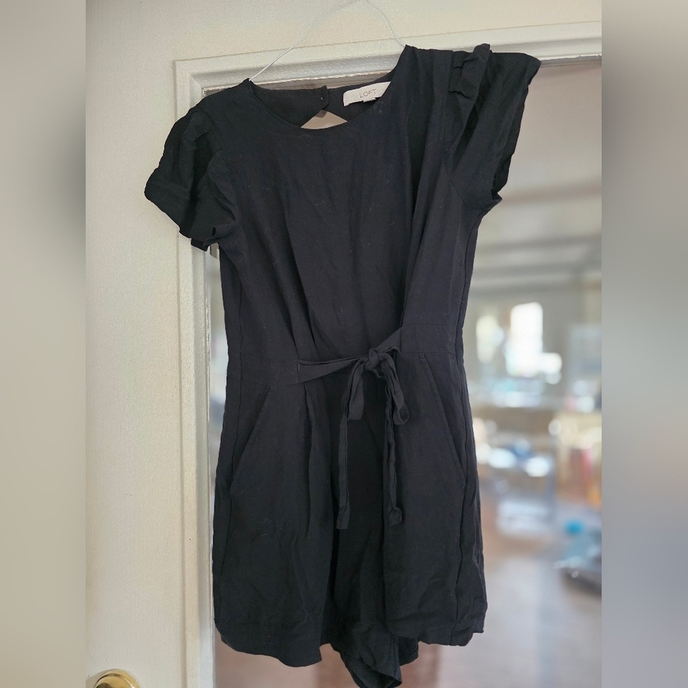 LOFT Black Women's Shorts Romper Pockets 2p Petite